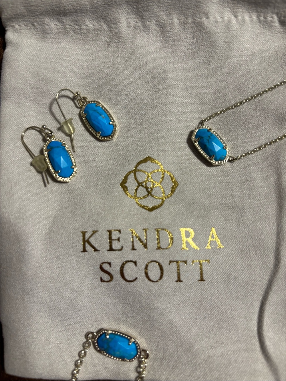 Kendra Scott Turquoise Blue Stone Necklace Bracelet and Dangle Earrings Set